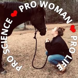 Meet your Posher, Michaela